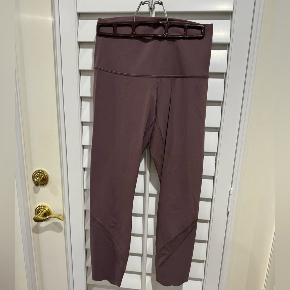 Lululemon Purple Wunder Under HR Crop 23” Scalloped and Mesh Details